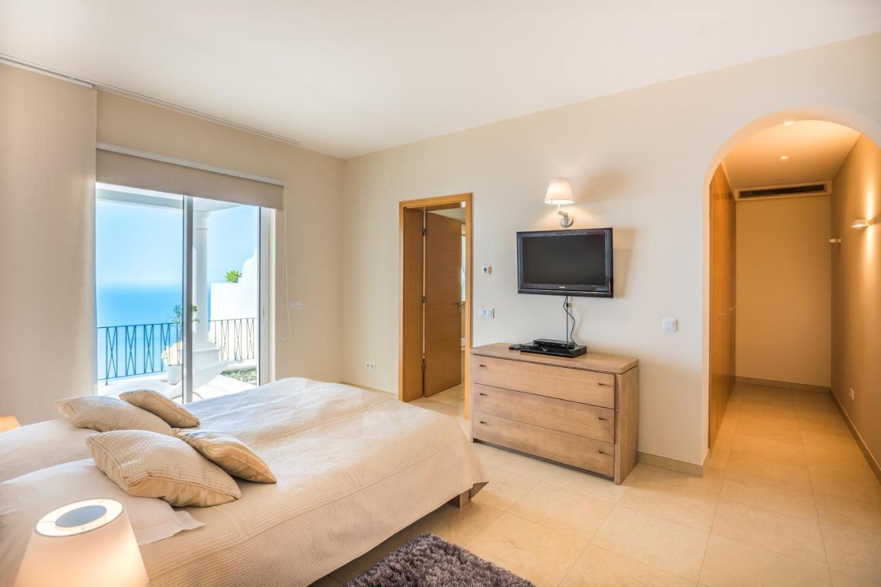 פונשל Villa La Terrasse Palheiro Village With Private Pool By Hr Madeira מראה חיצוני תמונה